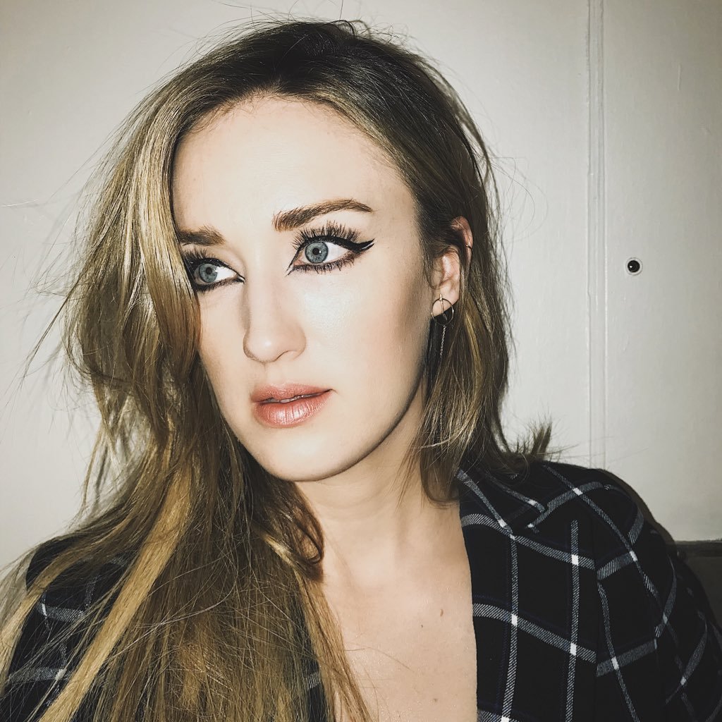 Ashley Johnson Cosmetic Surgery Face