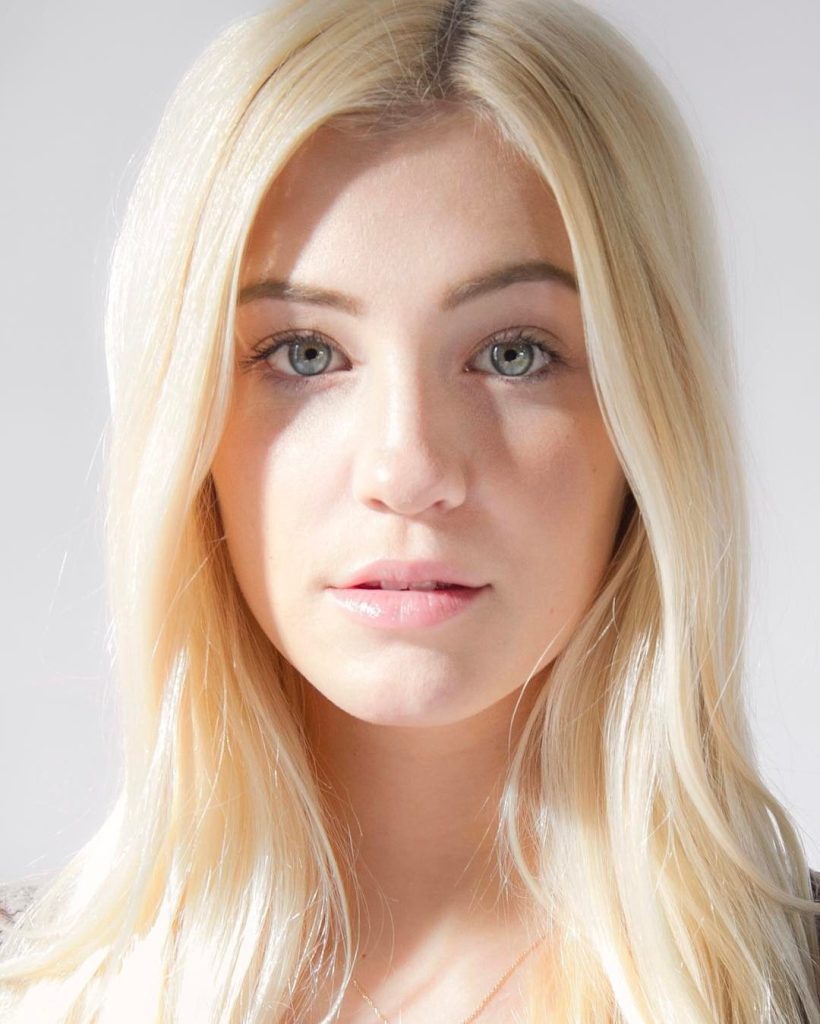 Ava Sambora Plastic Surgery Face