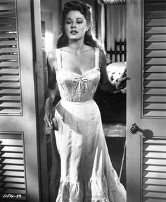 Eleanor Parker Plastic Surgery Body