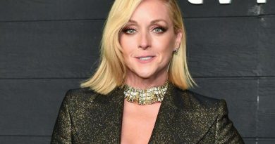 Jane Krakowski Plastic Surgery and Body Measurements