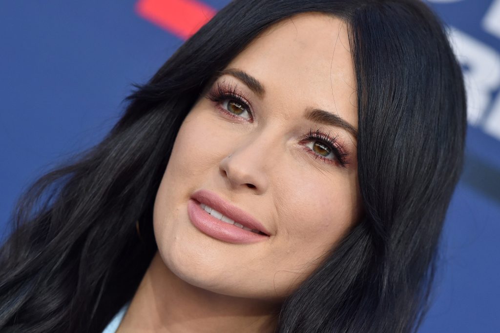 Kacey Musgraves Cosmetic Surgery Face