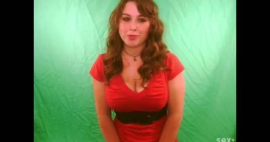 Laci Green Plastic Surgery and Body Measurements