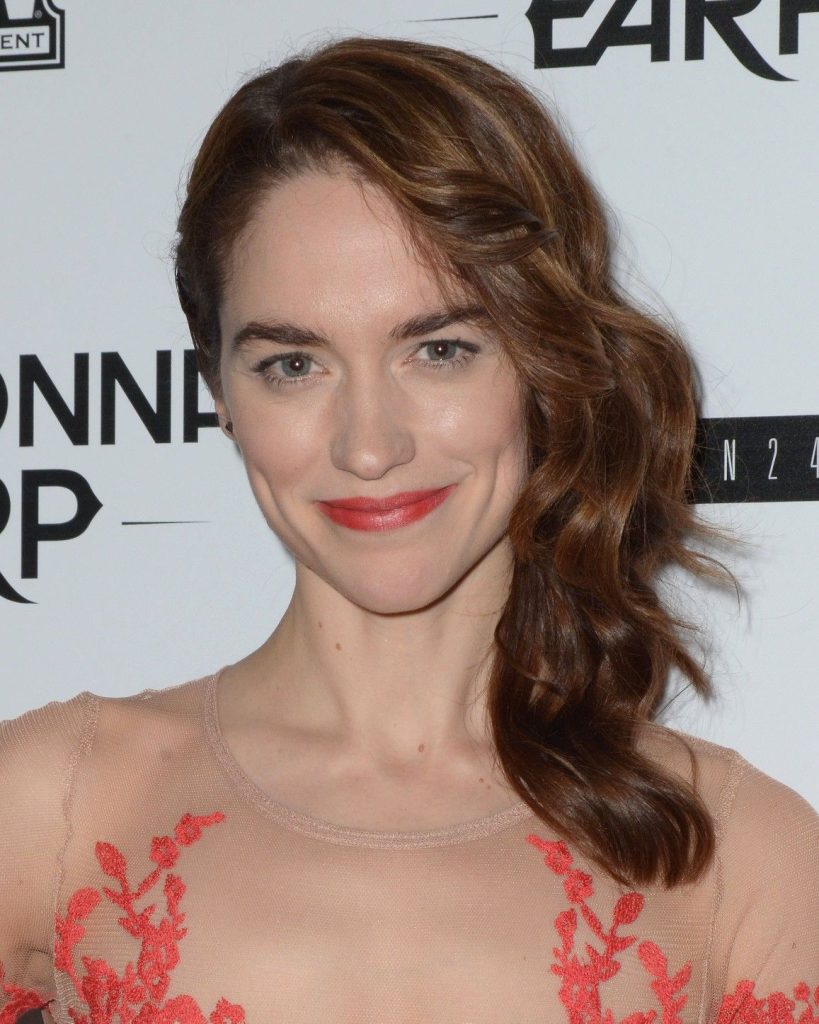 Melanie Scrofano Plastic Surgery Face