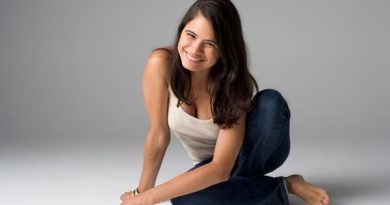 Melonie Diaz Plastic Surgery