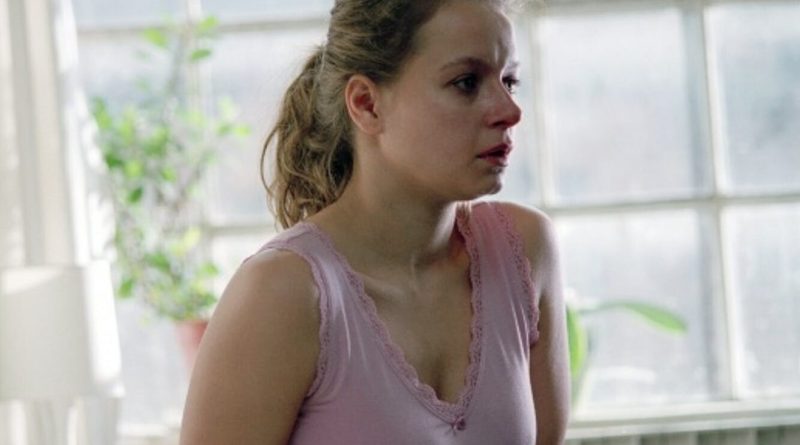 Samantha Morton Plastic Surgery and Body Measurements