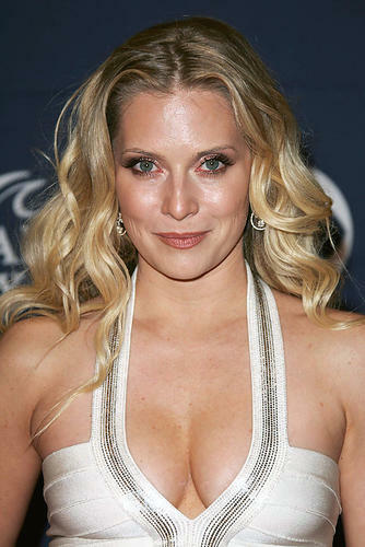 Emily Procter Plastic Surgery Face