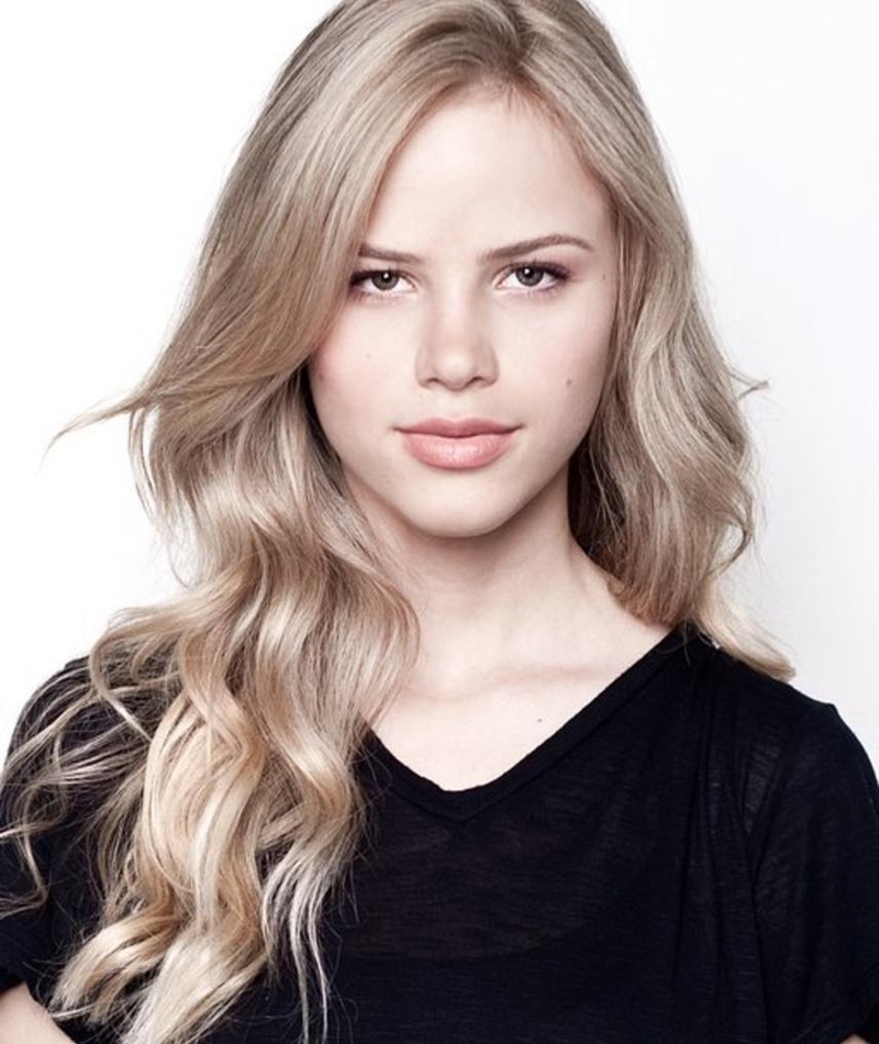 Halston Sage Plastic Surgery Face