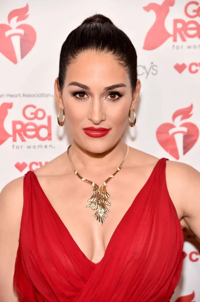 Nikki Bella Plastic Surgery Face