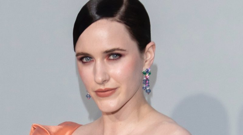 Rachel Brosnahan Plastic Surgery