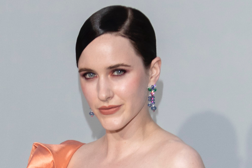 Rachel Brosnahan Plastic Surgery