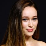 Alycia Debnam-Carey Plastic Surgery and Body Measurements