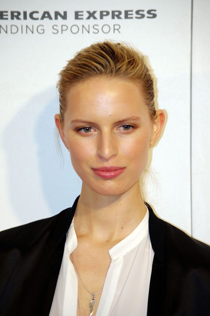 Karolina Kurkova Cosmetic Surgery Face