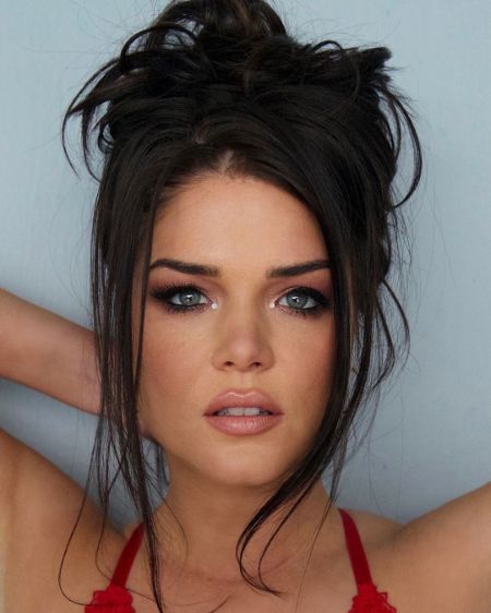 Marie Avgeropoulos Plastic Surgery Face