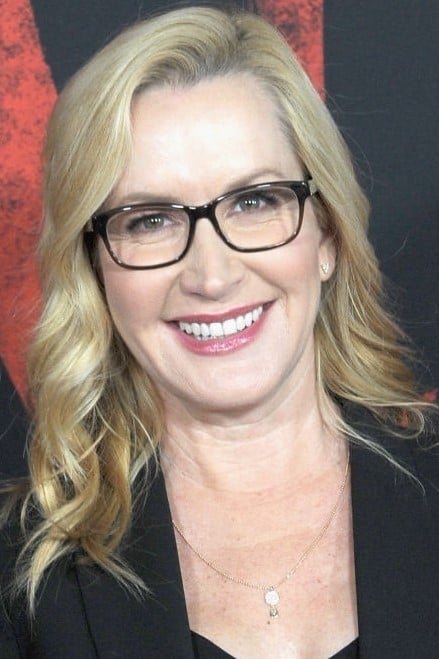 Angela Kinsey Plastic Surgery Face