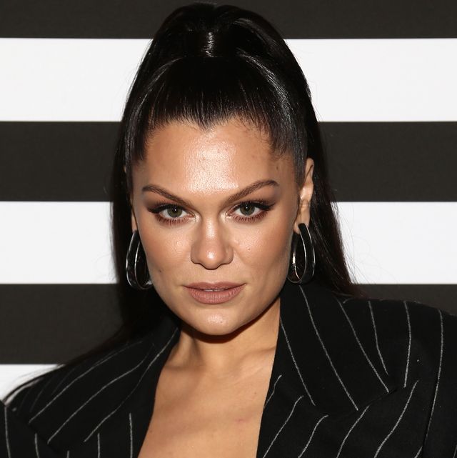 Jessie J Cosmetic Surgery Face