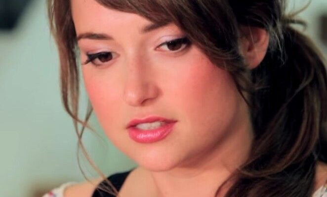 Milana Vayntrub Plastic Surgery and Body Measurements