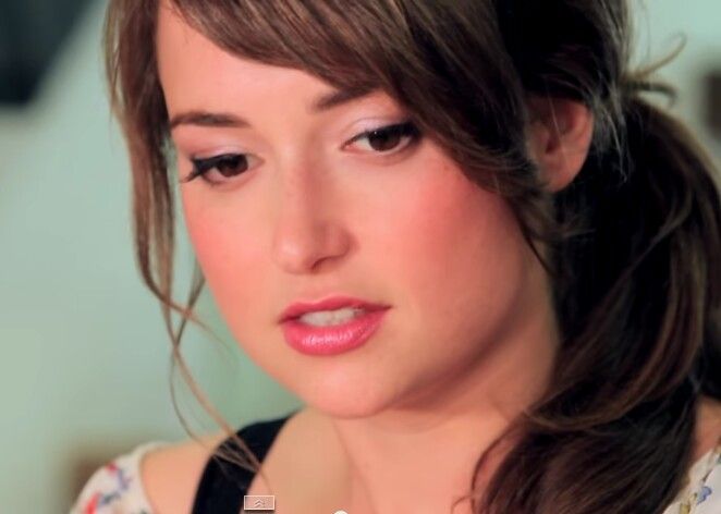 Milana Vayntrub Plastic Surgery and Body Measurements