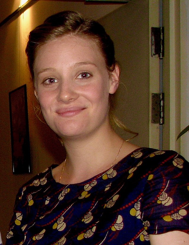 Romola Garai Plastic Surgery Face