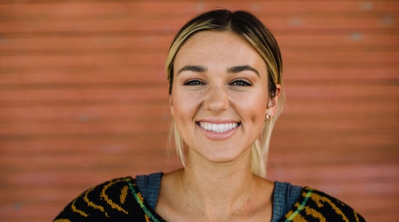 Sadie Robertson Plastic Surgery and Body Measurements