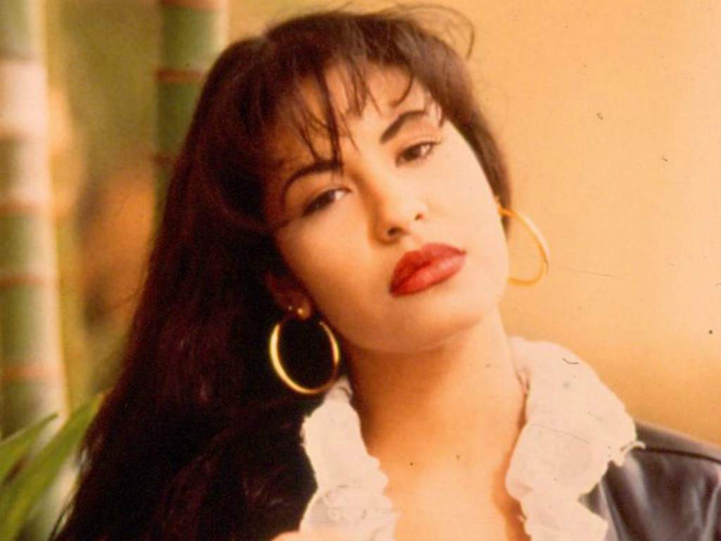 Selena Quintanilla Cosmetic Surgery Liposuction