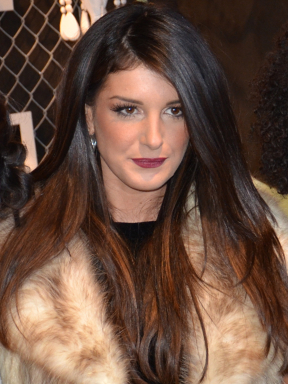 Shenae Grimes Plastic Surgery Face