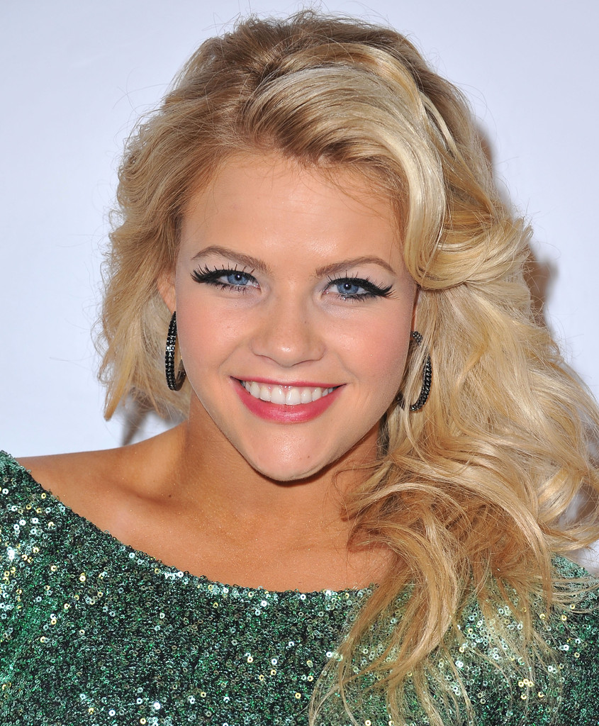 Witney Carson Cosmetic Surgery Face