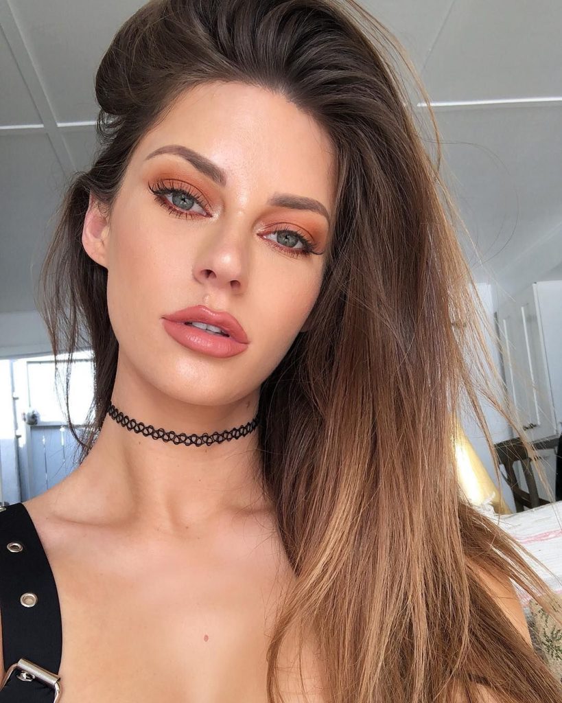 Hannah Stocking Cosmetic Surgery Face