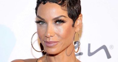 Nicole Murphy Cosmetic Surgery Boob Job