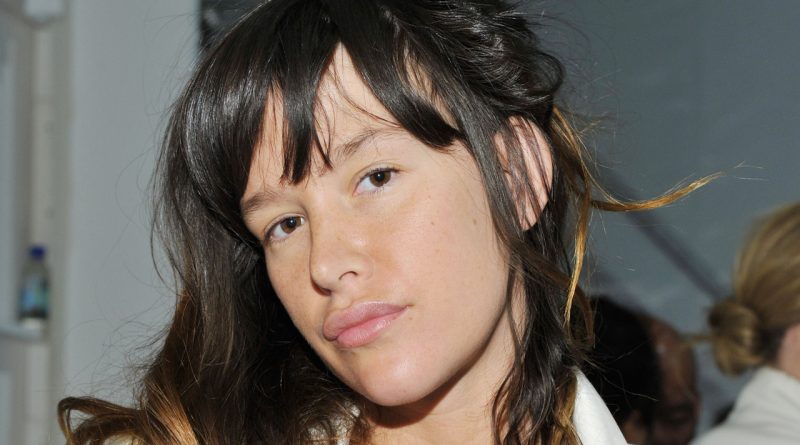 Paz de la Huerta Plastic Surgery and Body Measurements