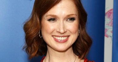 Ellie Kemper Plastic Surgery and Body Measurements