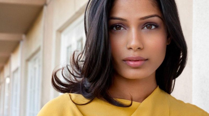 Freida Pinto Plastic Surgery Procedures