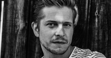 Matt Czuchry Cosmetic Surgery