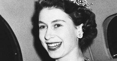 Queen Elizabeth Plastic Surgery