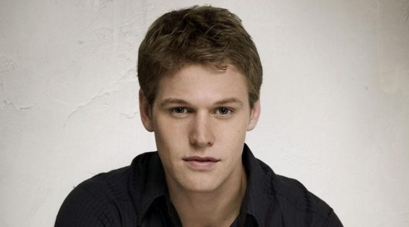Zach Roerig Cosmetic Surgery