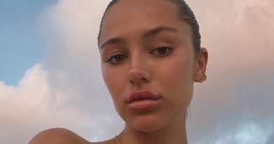 Delilah Belle Hamlin Plastic Surgery and Body Measurements