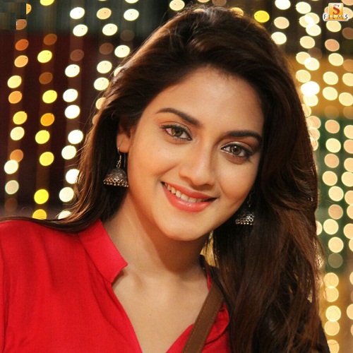 Nusrat Jahan Plastic Surgery Face