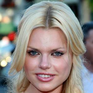 Sophie Monk Plastic Surgery Face